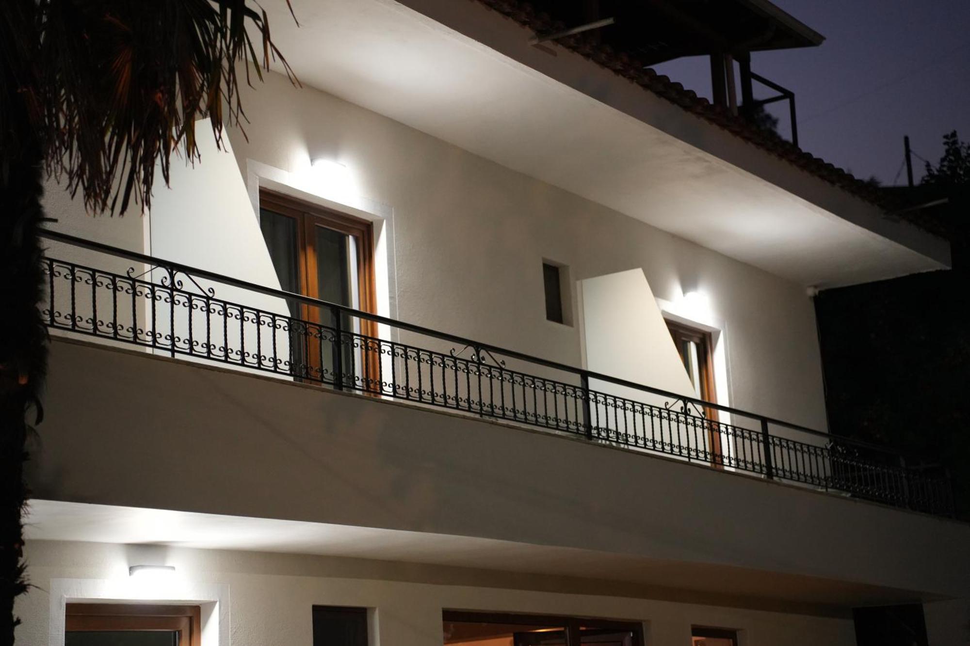 Villa Qeli Gjirokastër Esterno foto