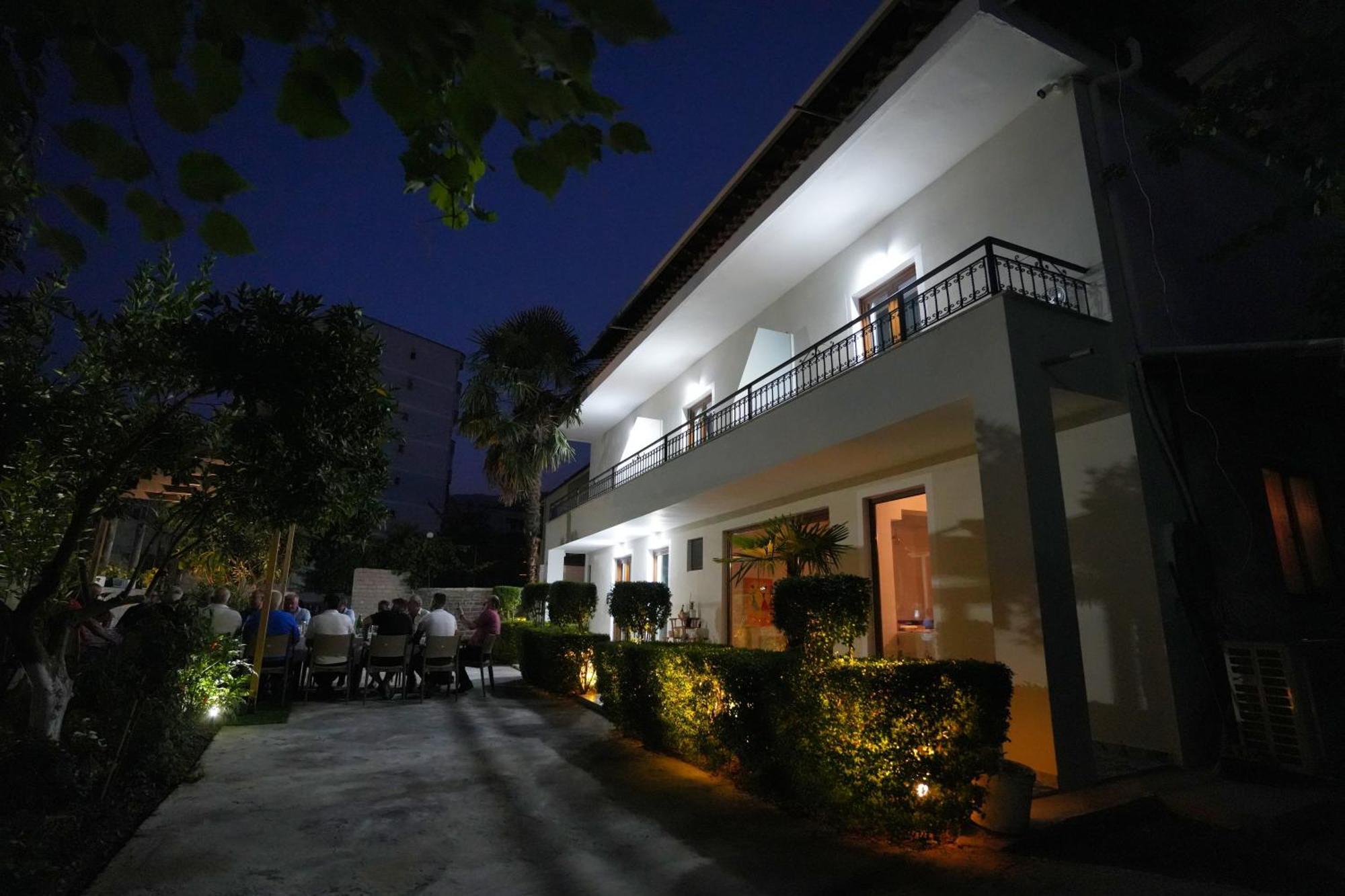 Villa Qeli Gjirokastër Esterno foto