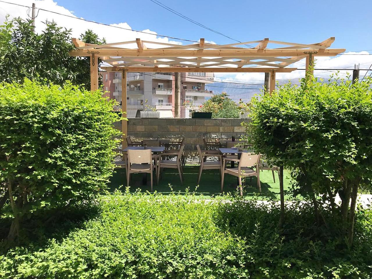 Villa Qeli Gjirokastër Esterno foto